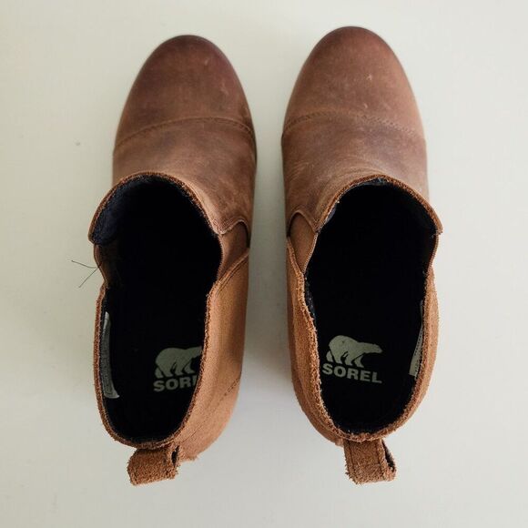 SOREL Evie II Chelsea Boot | Size 6 | Wedge Heel Grip Sole Suede Brown LIKE NEW - Picture 8 of 9